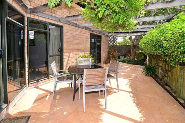 1 Francis Skinner Place Orewa_1