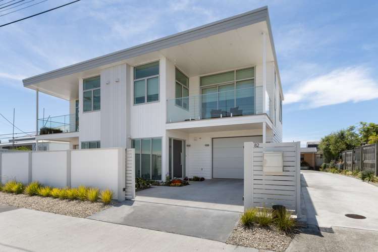 82 Meeanee Quay Westshore_1