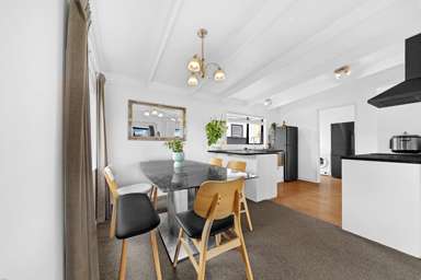 11 Cape Hill Road_4