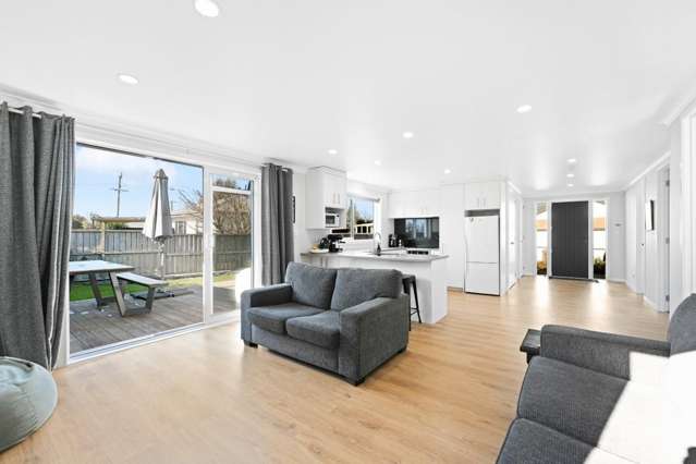 52a Tuhikaramea Road Dinsdale_4