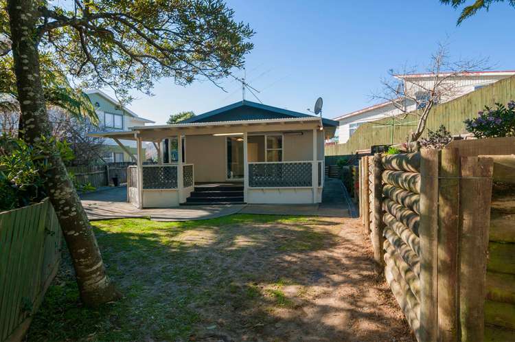 7 Greenwich Grove Stokes Valley_17