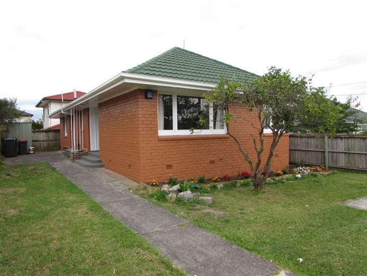 470 Hillsborough Road Mount Roskill_0