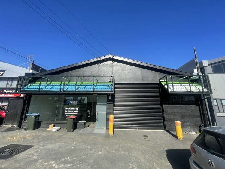 277 Mount Smart Road_0