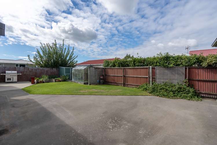 41 Oriana Crescent Hornby_16