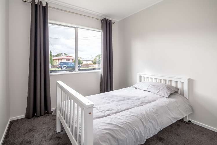 70 Woodward Street Featherston_13