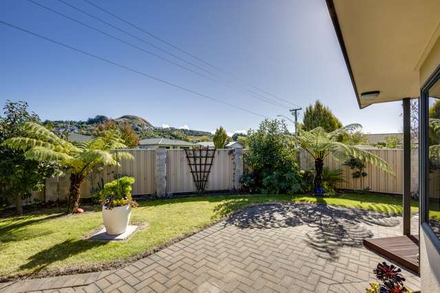 35 Beaufort Place Taradale_1