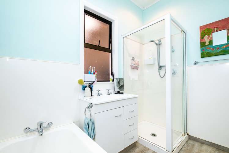 1407 Caroline Road Mayfair_17