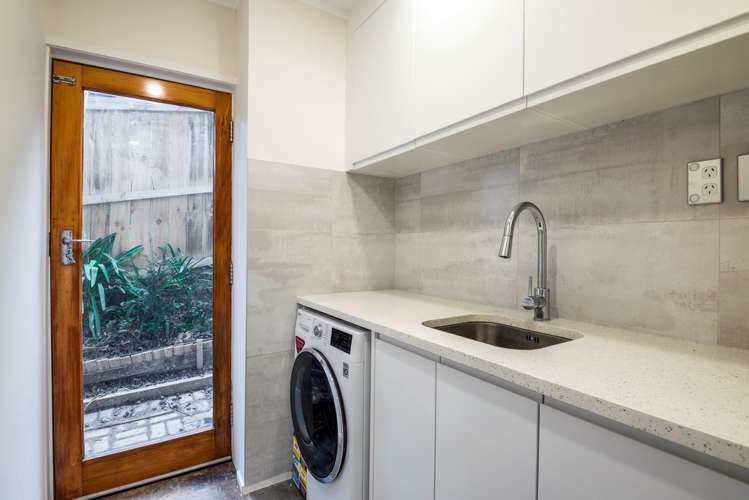 82 Seaview Road Castor Bay_23