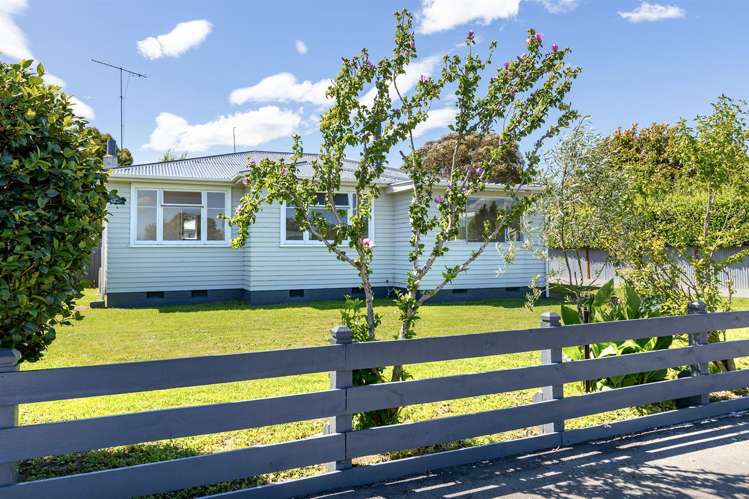 26 Kent Street Carterton_15