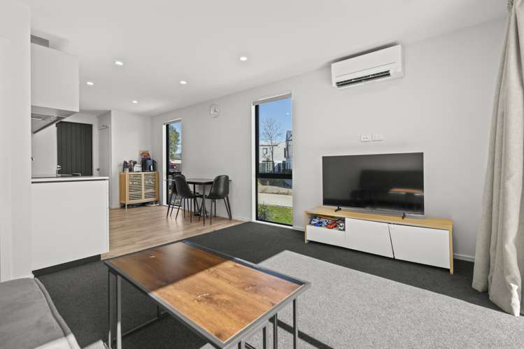 10/9 Grove Road Addington_5