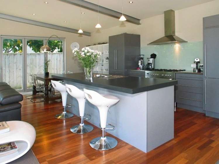 10 Endeavour Drive Whitby_1