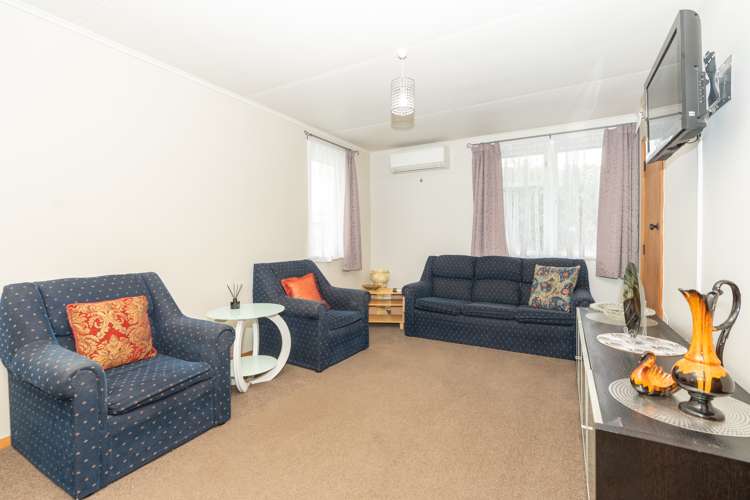 10 Byron Road Enderley_6