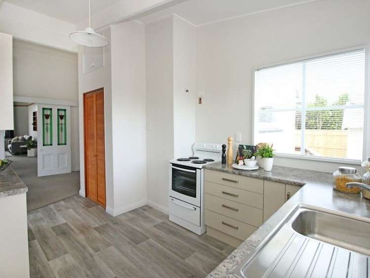 38 Knowles Street Terrace End_11