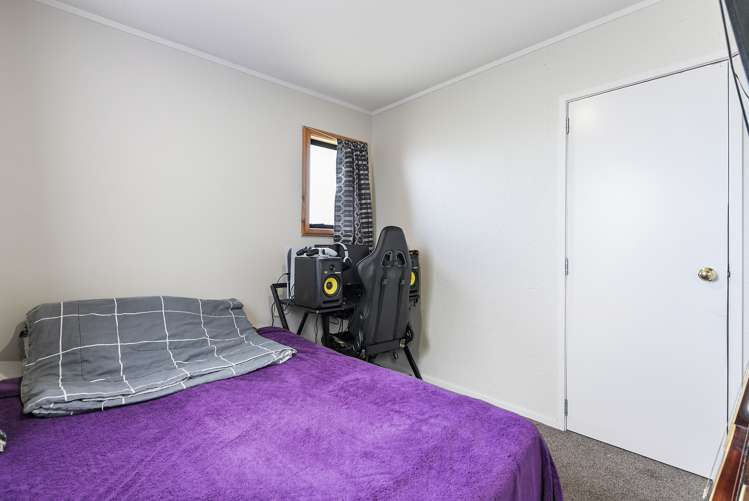 65 Glenview Road Glen Eden_7