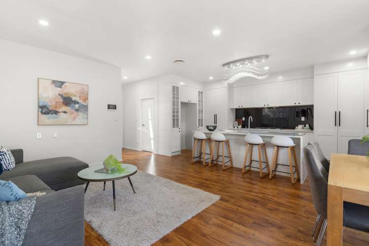 13 Carrygawley Road Flat Bush_6