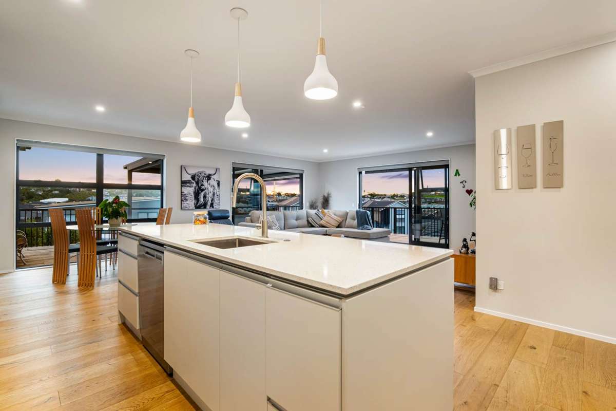 34 Symes Drive_5