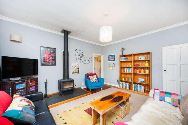 70 Savage Crescent West End_3