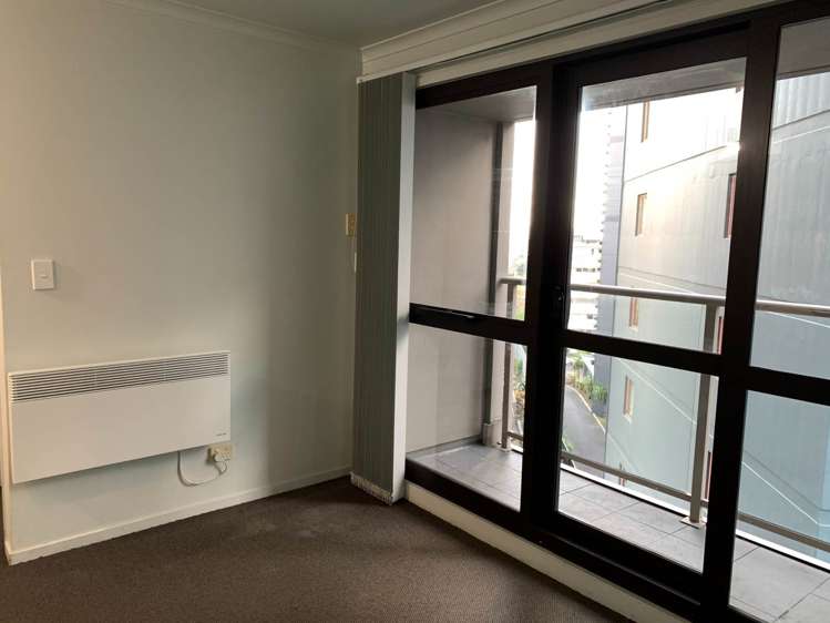 302/96 Symonds Street Grafton_7