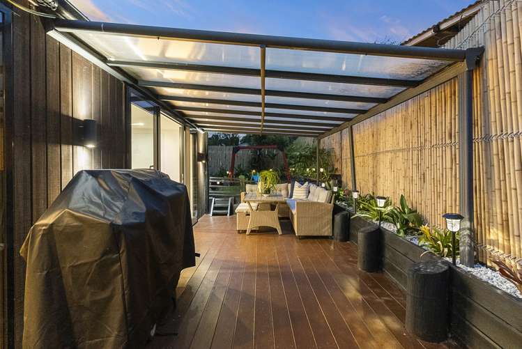 65 Vandeleur Avenue Birkdale_19