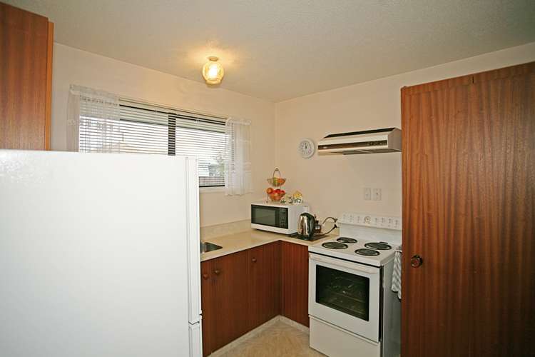 2/51 Neill Street Hornby_3