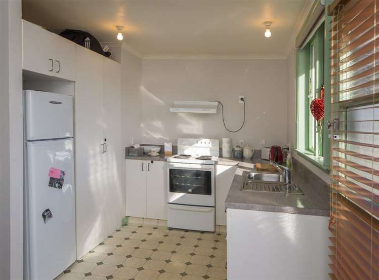 252 Rintoul Street Berhampore_3