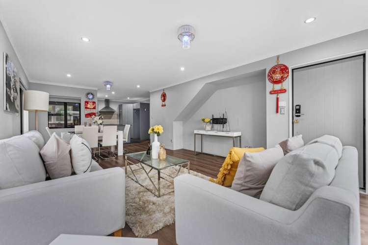 73C Robert Skelton Place Clendon Park_6