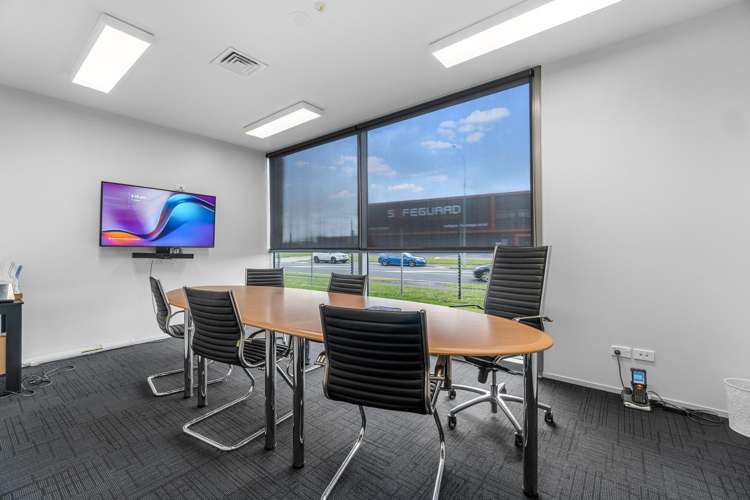 881 Arthur Porter Drive Burbush_9