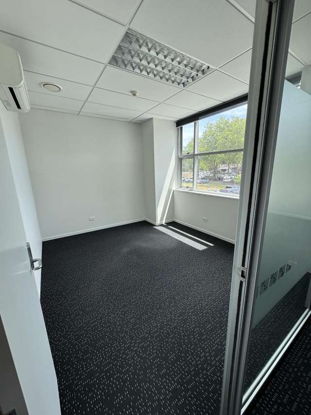 205 Hastings Street South (First Floor) Hastings_4