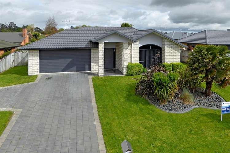 10 St James Drive 2750_17