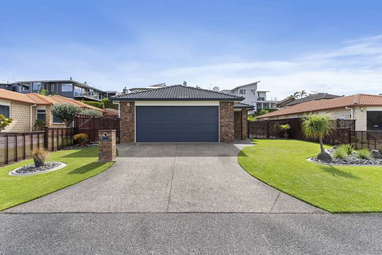 44 Chesterfield Way Orewa_11