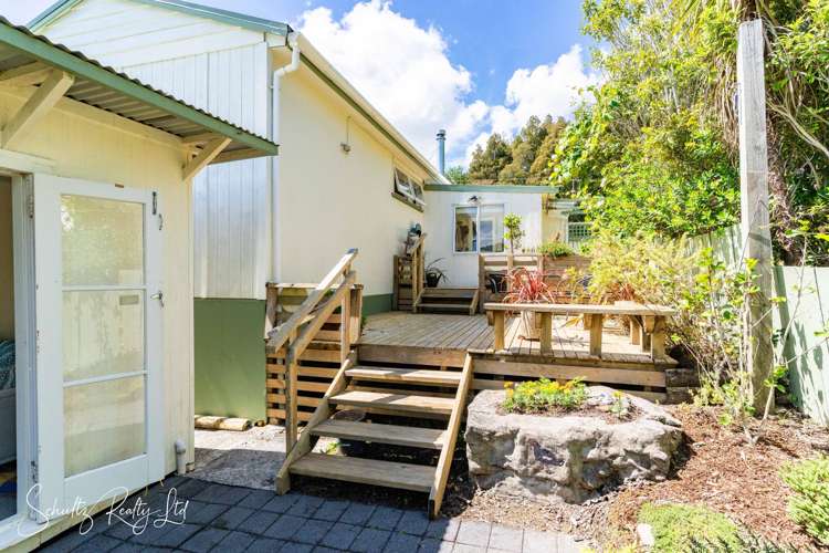 5A Whaka Street Maungaturoto_31