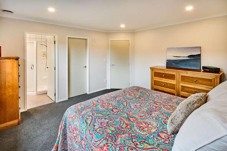 116 Kirton Drive Riverstone Terraces_13