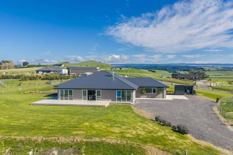 268 Baker Road_2