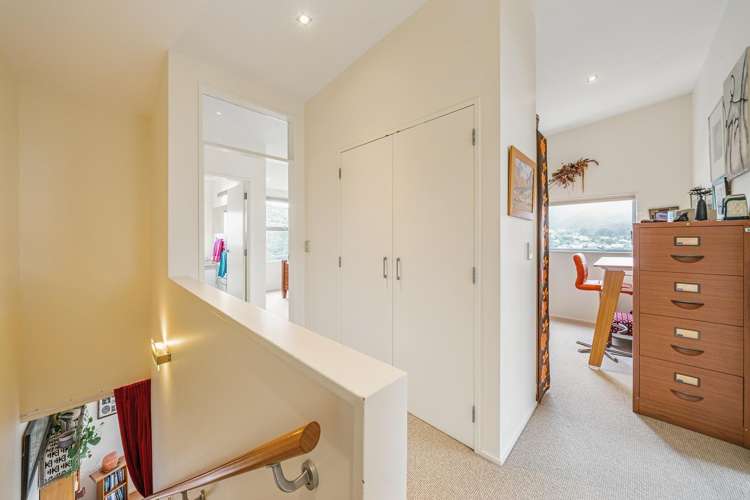 80 Saddleback Grove Karori_11