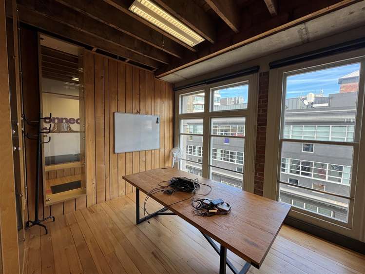 Part Level 3, 11 Cable Street Wellington Central_6