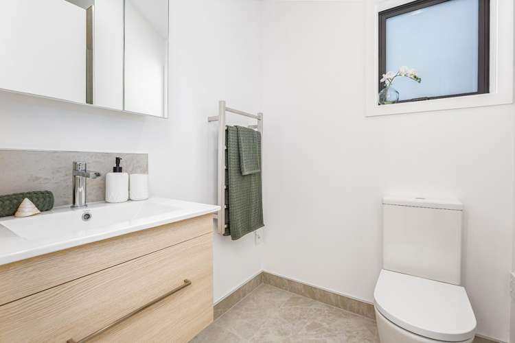 10/323 Riverside Drive Waterloo_15