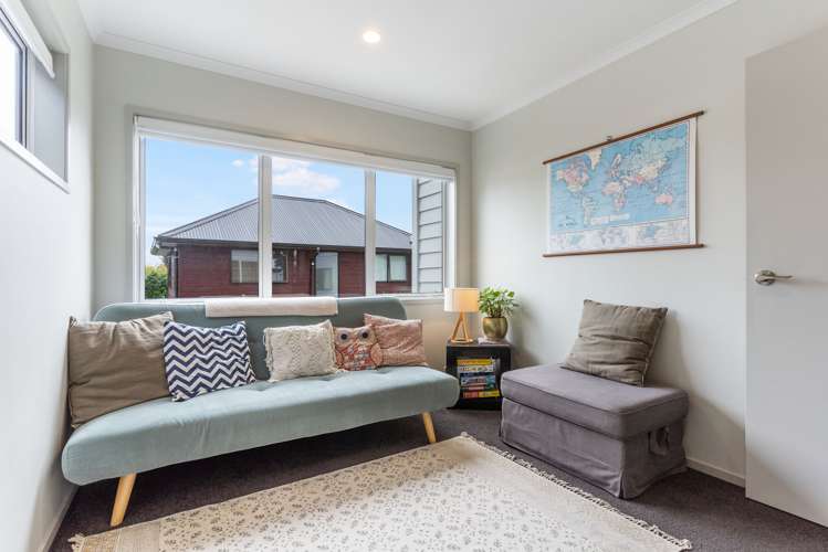 35 Whakawhiti Loop Avondale_16