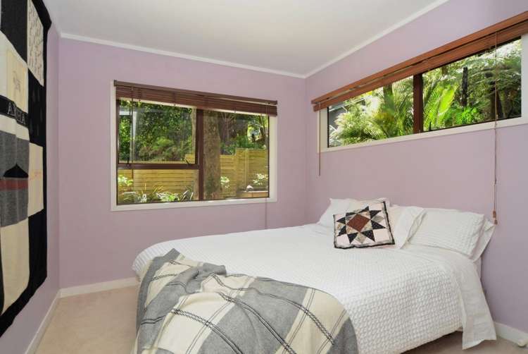 2 Takahe Road Titirangi_9