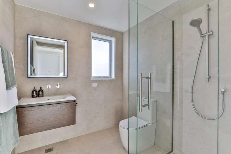 1/14 George Street Mount Eden_16