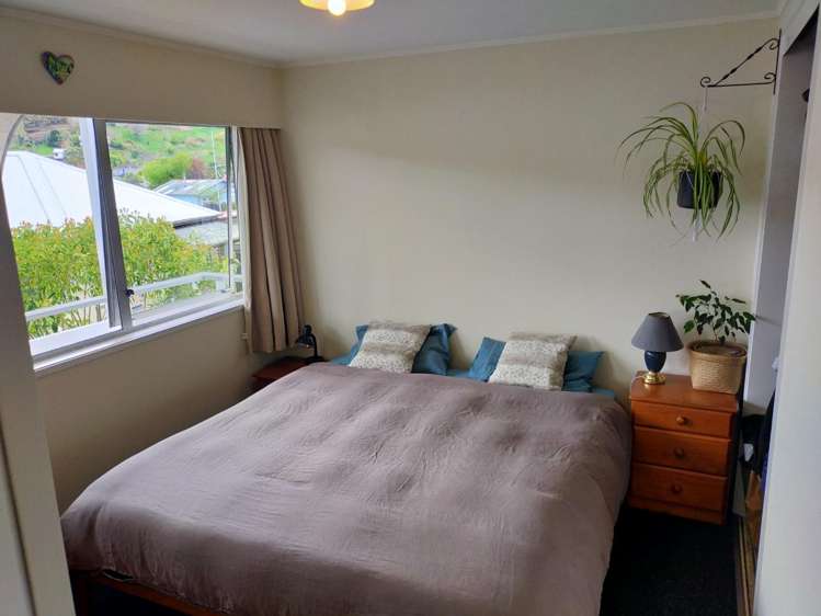 1/15 Hutcheson St 10811_7