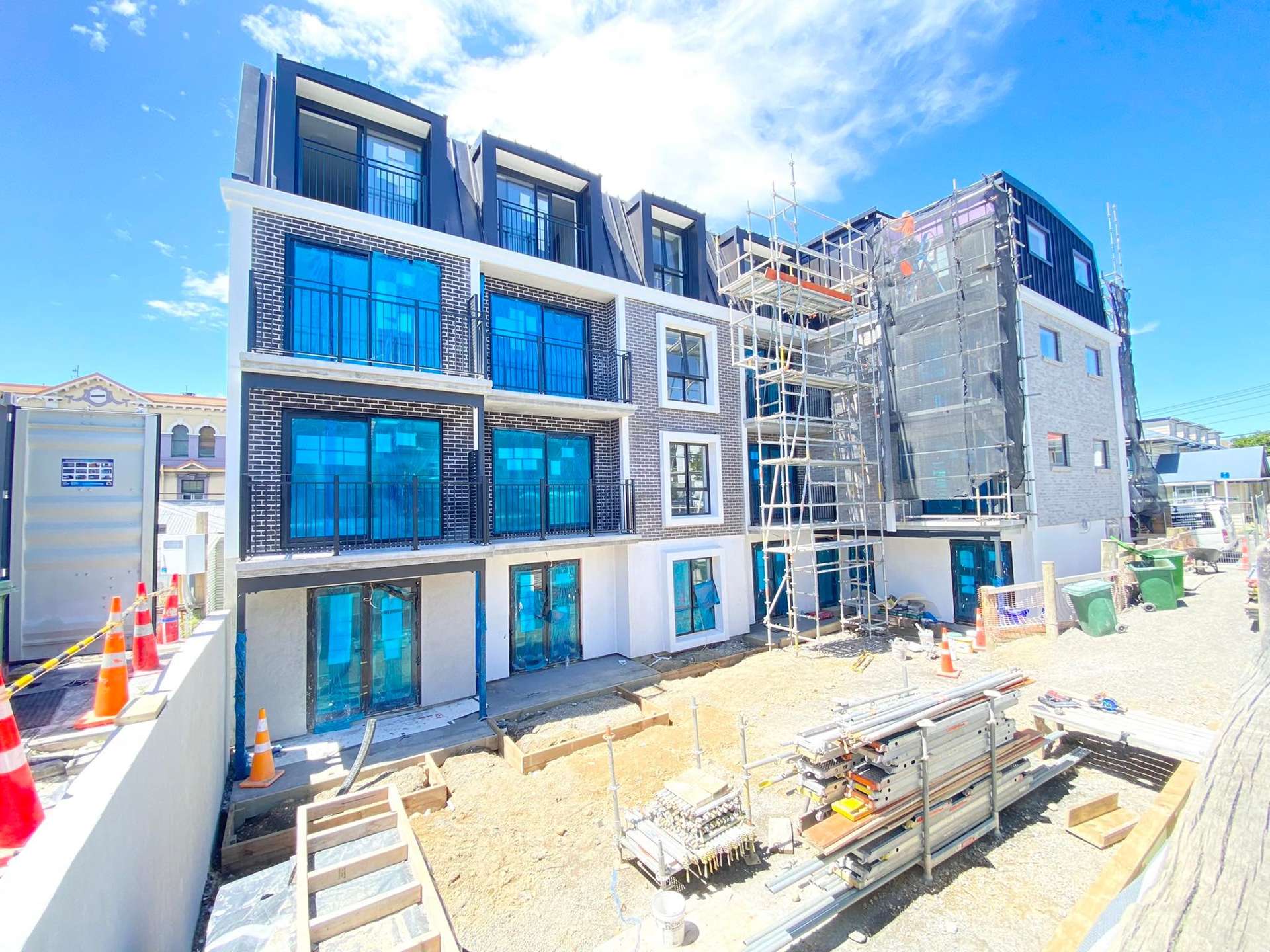 406/2 Colombo Street Newtown_0