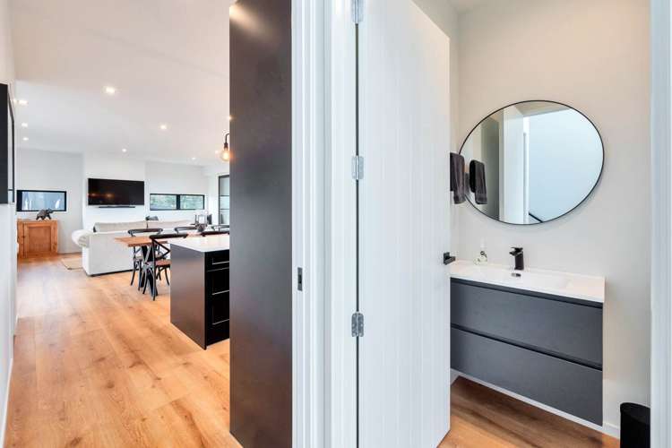 8 Seacoast Road Mangawhai Heads_37