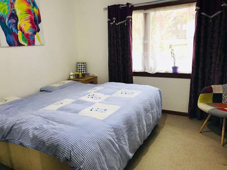 8 Golf Road New Lynn_16