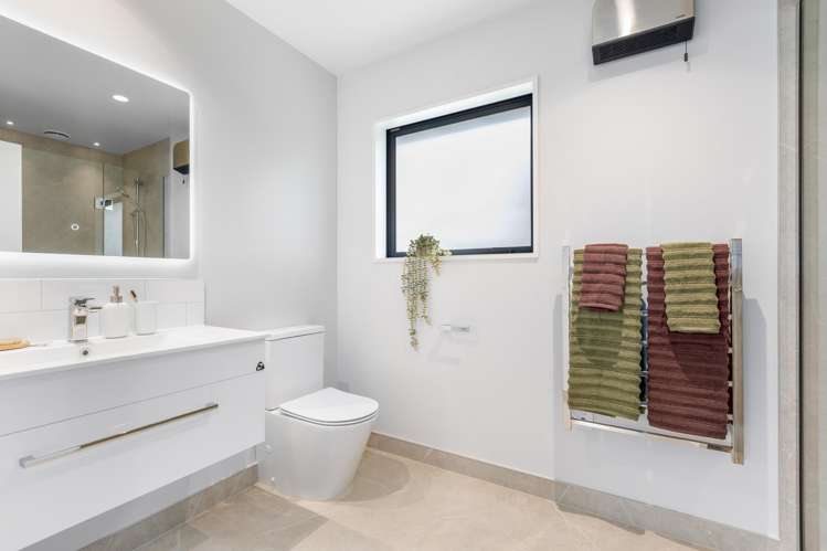 10 Kendal Avenue Burnside_10