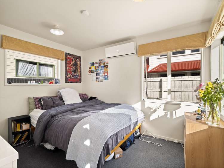 35 Carlyle Street North East Valley_6