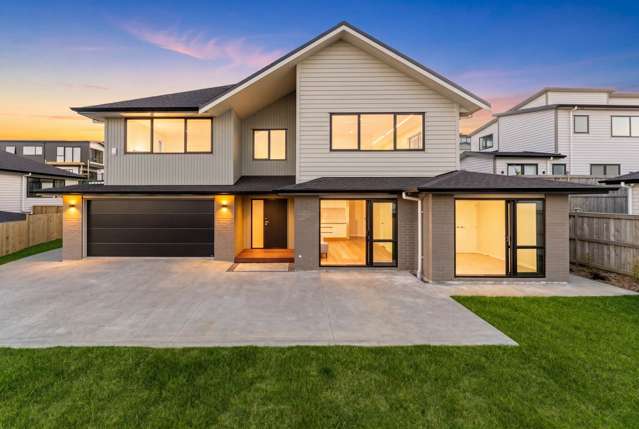 Expansive Family Haven - Vendors Wants it SOLD!