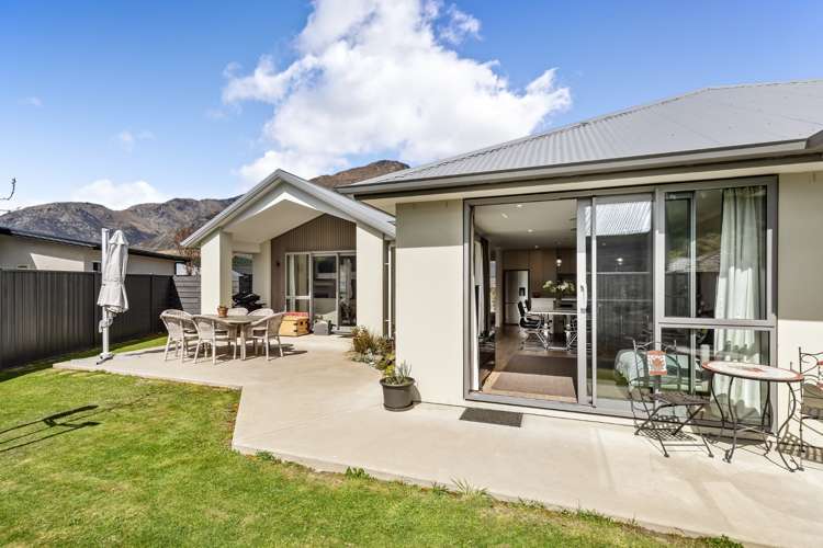 3 Oxfordshire Avenue Lower Shotover_20