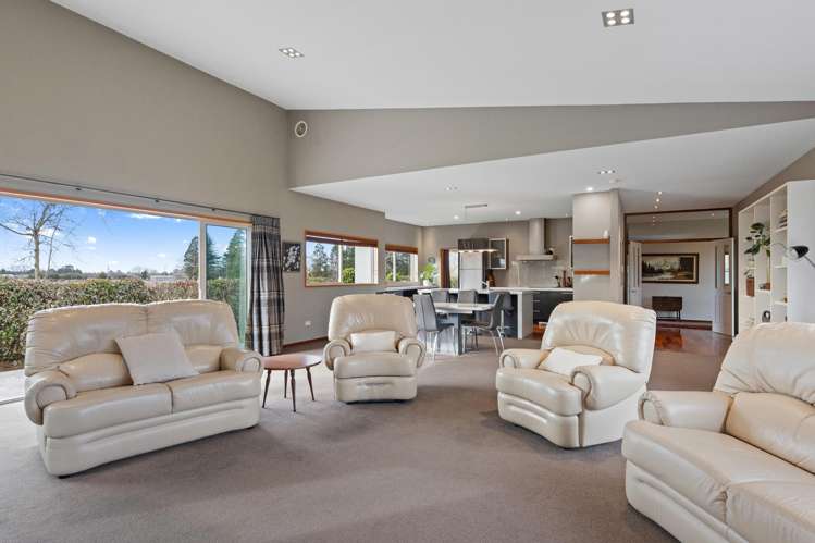 14 Country Place Allenton_5