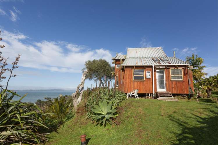 6573 Pouto Road Pouto_25