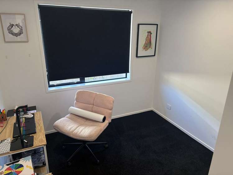 120 Seaview Road Westown_18